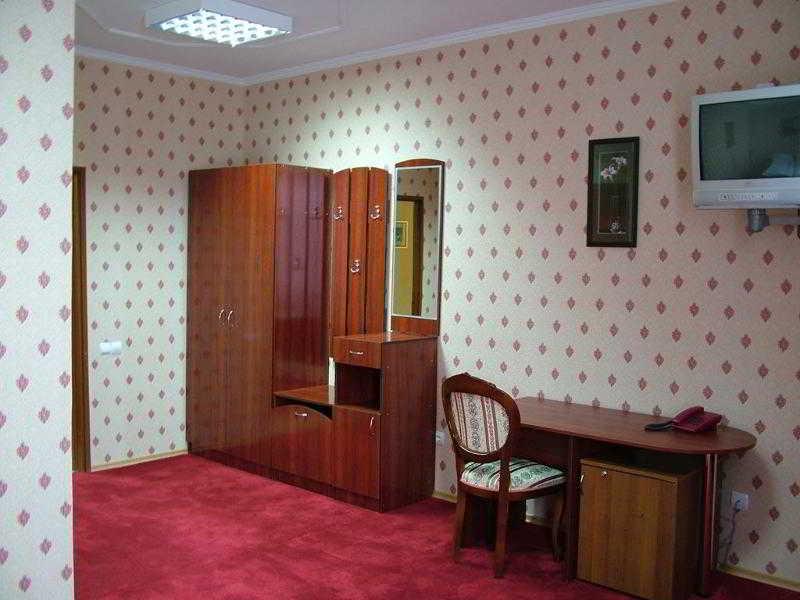 Lidolux Bed & Breakfast Balti Luaran gambar